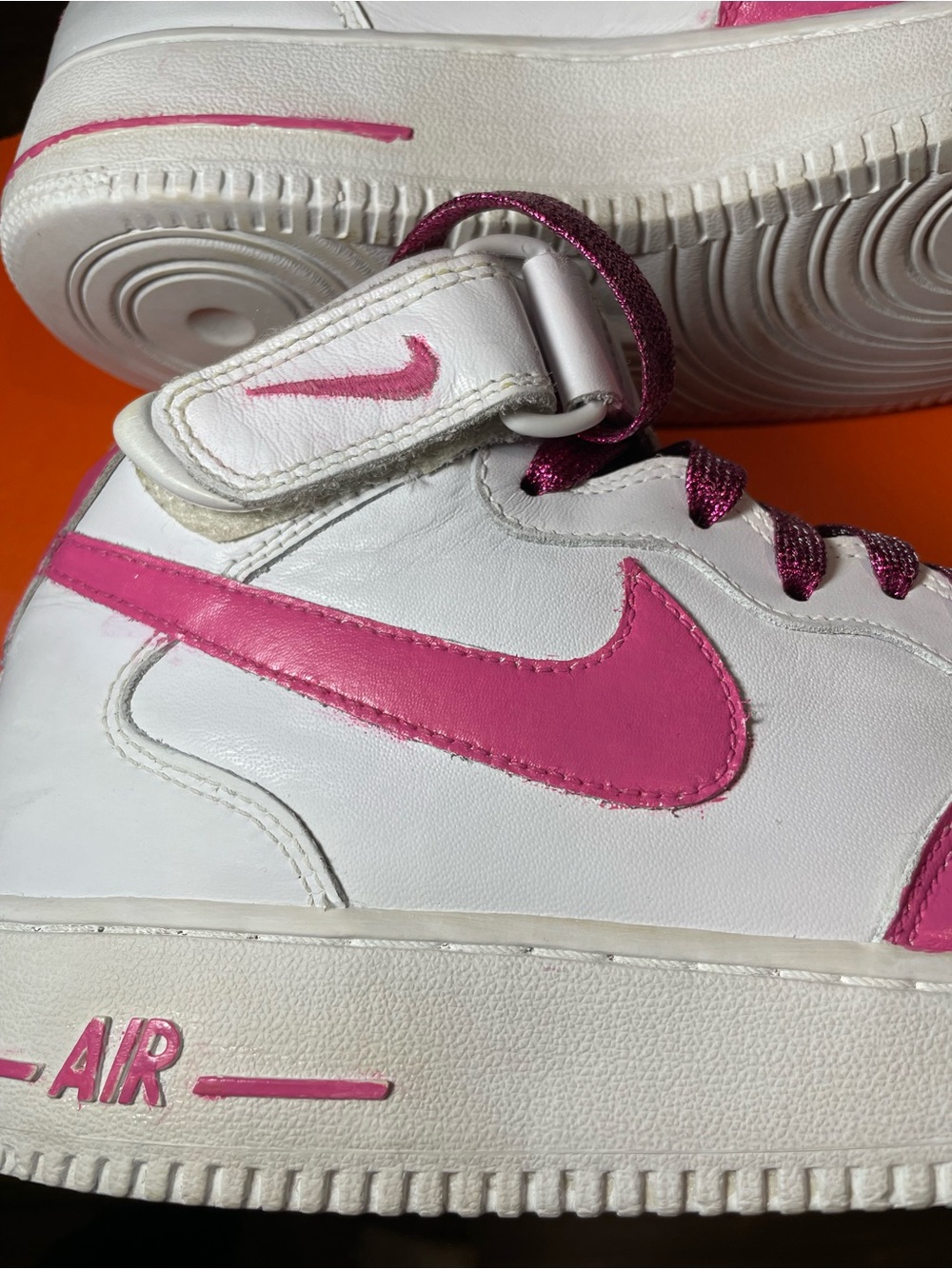 Nike Air Force 1 White Custom painted Pink Women’s Shoes US 9.5 EUR41 Authentic - Picture 9 of 16